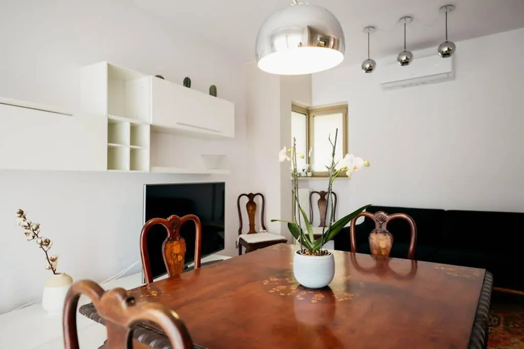 Casa Chiara Villa Gardone Riviera 0*,  Italien